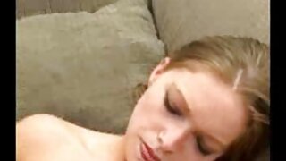 امرأة ناضجة ساندي ماركيز سكس مترجم اجنبي تبتلع ديكًا صلبًا
