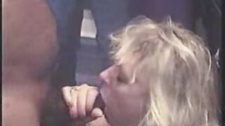 اغتصاب سكس اجنبي مترجم ساخن عبودية الديك أنيمي أسير حرب التحول العروس الثلاثي