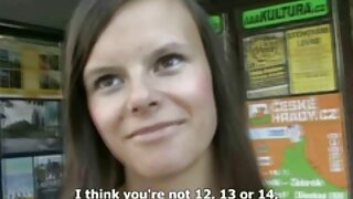 تحاول الفتيات الجامحات أليكسا وإيلا مص ويمارس الجنس سكس عربي مع اجنبي مع بعض الديوك
