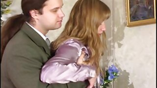 امرأة ناضجة سكس امهات اجنبي مترجم جذابة في الملابس الداخلية تشاركها رغبتها في ممارسة الجنس المتشددين p1