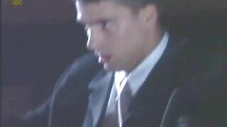 ممتلئة الجسم مقاطع سكس اجنبية مترجمة للعربية طراز كوغار بوف الحلمه سخيف